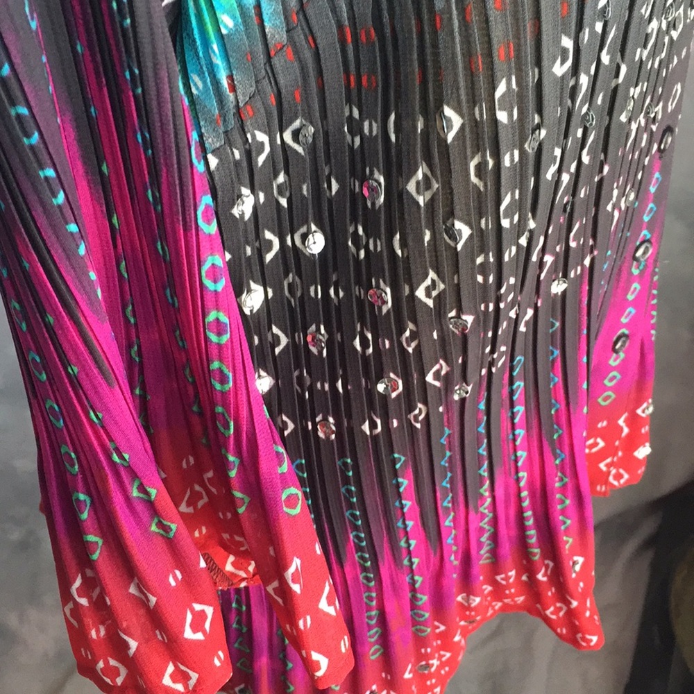 Maggie Barnes Top with Sequins Sz 1X NWOT - Picture 4 of 6